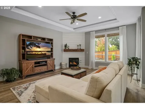 481 NW Crater Lake Drive Dallas OR 97338