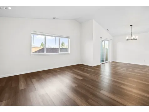 1850 SE Mulberry Avenue Dallas OR 97338