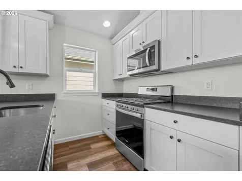 1850 SE Mulberry Avenue Dallas OR 97338