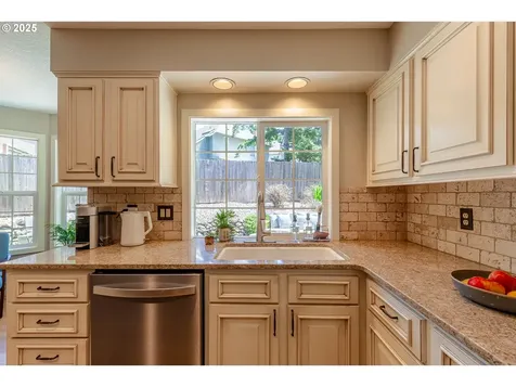 11720 SW 29th Place Portland OR 97219