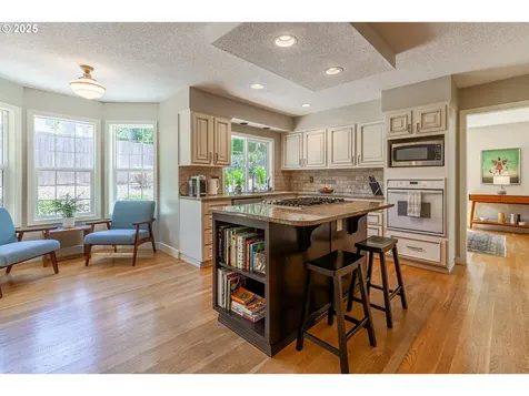 11720 SW 29th Place Portland OR 97219
