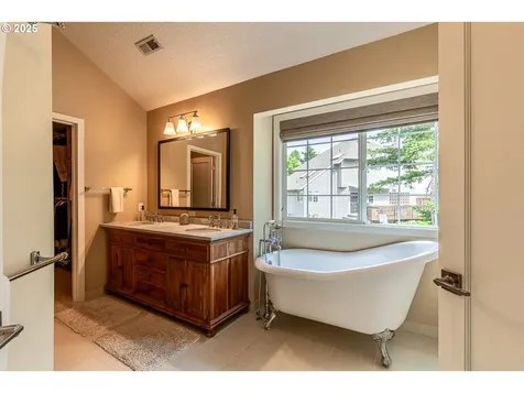 11720 SW 29th Place Portland OR 97219