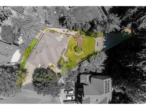 11720 SW 29th Place Portland OR 97219