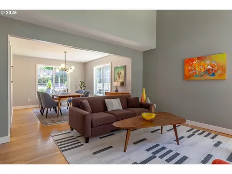 11720 SW 29th Place Portland OR 97219