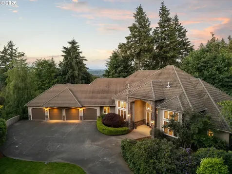 19700 Wildwood Drive West Linn OR 97068