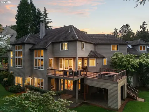 19700 Wildwood Drive West Linn OR 97068