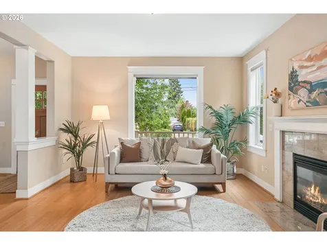 3262 NE Rosa Parks Way Portland OR 97211