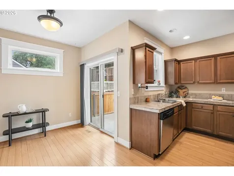 3262 NE Rosa Parks Way Portland OR 97211