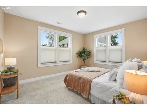 3262 NE Rosa Parks Way Portland OR 97211
