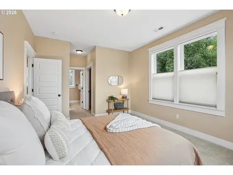 3262 NE Rosa Parks Way Portland OR 97211