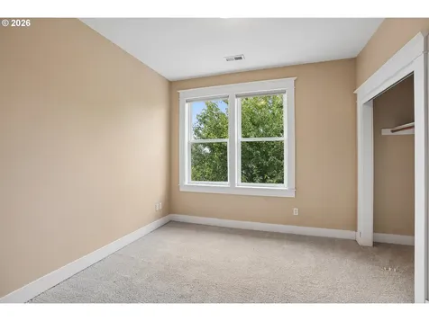 3262 NE Rosa Parks Way Portland OR 97211