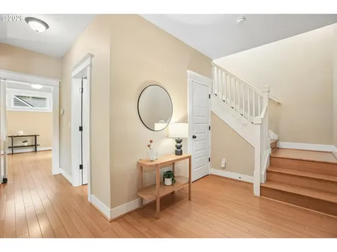 3262 NE Rosa Parks Way Portland OR 97211