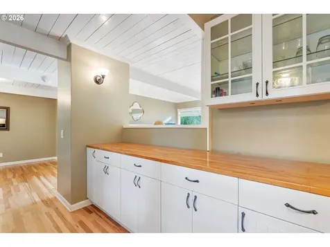 5399 W Sunset Drive Lake Oswego OR 97035