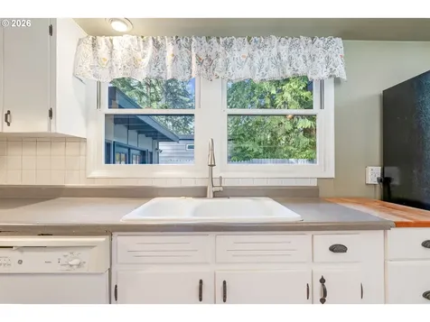 5399 W Sunset Drive Lake Oswego OR 97035
