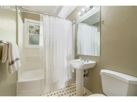 5399 W Sunset Drive Lake Oswego OR 97035