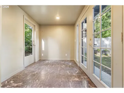 5399 W Sunset Drive Lake Oswego OR 97035