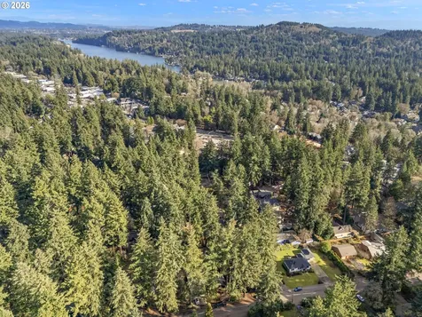 5399 W Sunset Drive Lake Oswego OR 97035