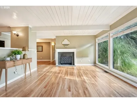 5399 W Sunset Drive Lake Oswego OR 97035