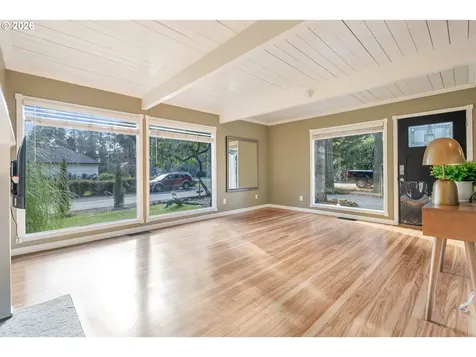 5399 W Sunset Drive Lake Oswego OR 97035