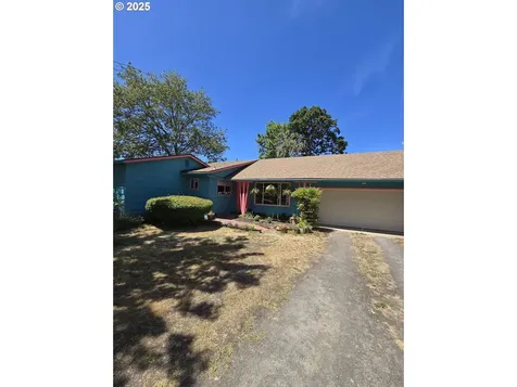 120 SW Brantley Drive Winston OR 97496