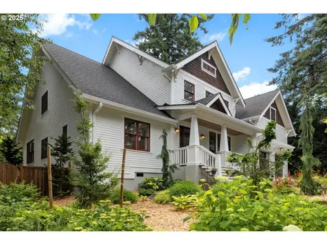 12624 SW 22nd Avenue Lake Oswego OR 97034