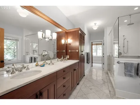 12624 SW 22nd Avenue Lake Oswego OR 97034