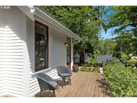 12624 SW 22nd Avenue Lake Oswego OR 97034