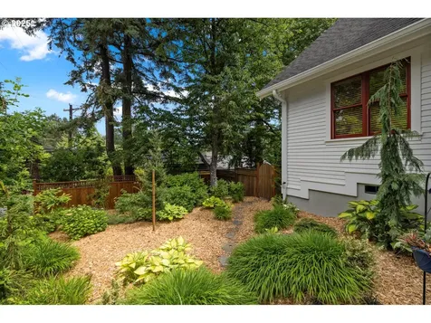 12624 SW 22nd Avenue Lake Oswego OR 97034