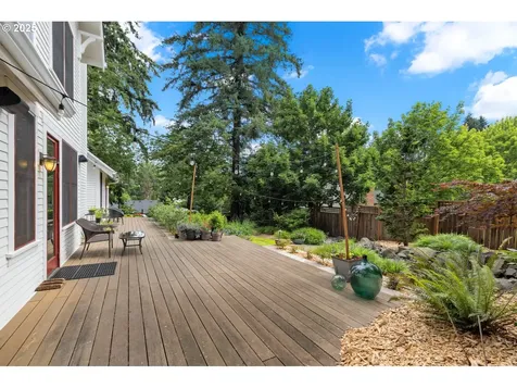 12624 SW 22nd Avenue Lake Oswego OR 97034
