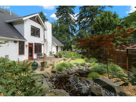 12624 SW 22nd Avenue Lake Oswego OR 97034