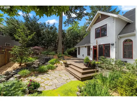 12624 SW 22nd Avenue Lake Oswego OR 97034