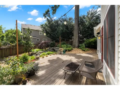 12624 SW 22nd Avenue Lake Oswego OR 97034