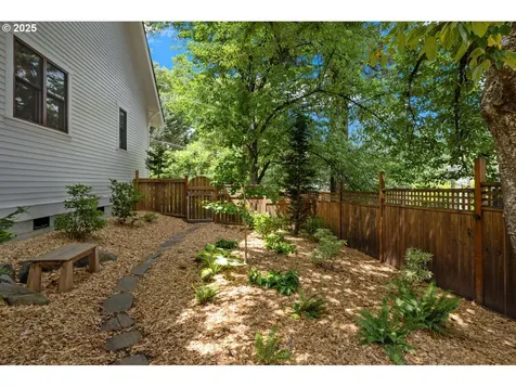 12624 SW 22nd Avenue Lake Oswego OR 97034