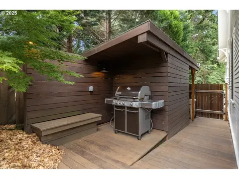 12624 SW 22nd Avenue Lake Oswego OR 97034