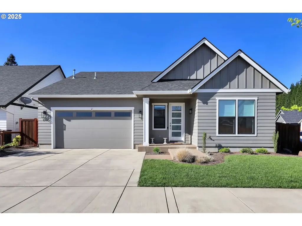 2181 Turning Oak Place Eugene OR 97408