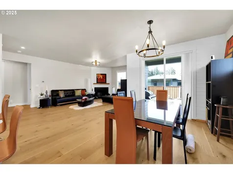 2181 Turning Oak Place Eugene OR 97408