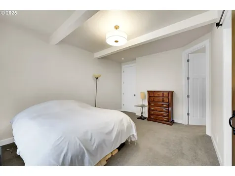2181 Turning Oak Place Eugene OR 97408