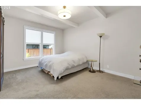 2181 Turning Oak Place Eugene OR 97408