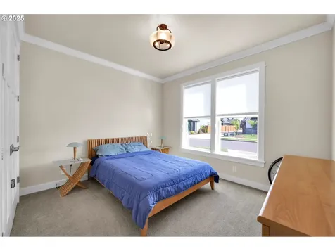 2181 Turning Oak Place Eugene OR 97408