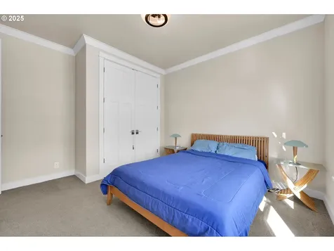2181 Turning Oak Place Eugene OR 97408