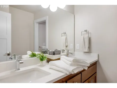 2181 Turning Oak Place Eugene OR 97408