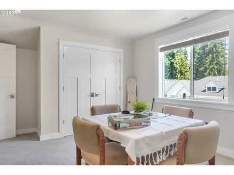 2181 Turning Oak Place Eugene OR 97408