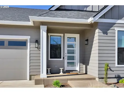 2181 Turning Oak Place Eugene OR 97408