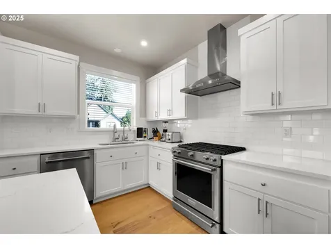 2181 Turning Oak Place Eugene OR 97408