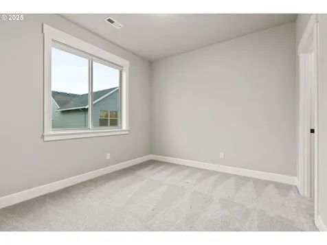 12618 Dotson Way Oregon City OR 97045