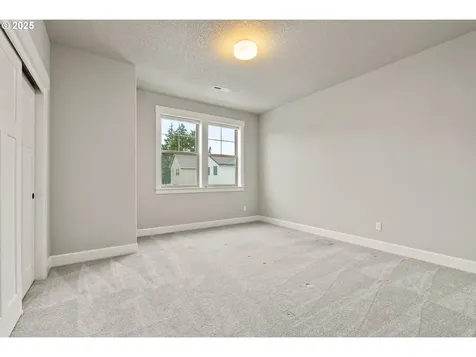 12618 Dotson Way Oregon City OR 97045