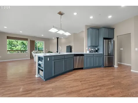 90278 Logan Road Astoria OR 97103