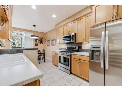 12935 SW Cherry Blossom Court Beaverton OR 97008