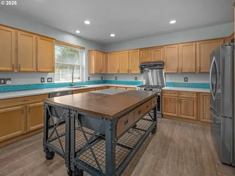 726 NW Harvest Moon Drive Hillsboro OR 97124