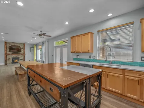 726 NW Harvest Moon Drive Hillsboro OR 97124
